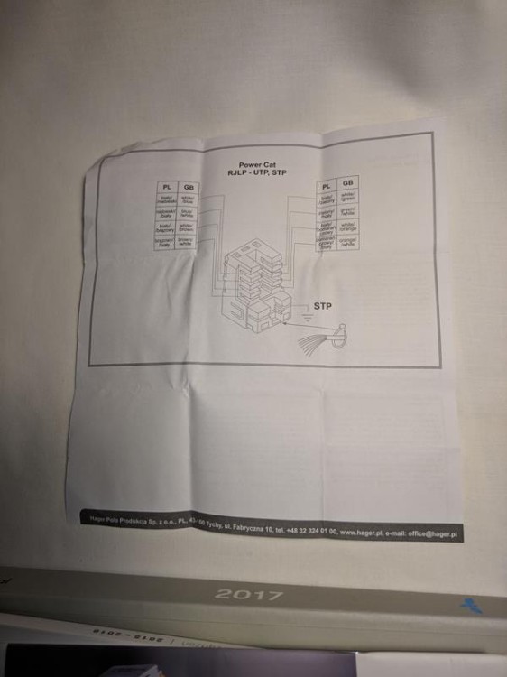 HAGER_12005102_INSTR2 800 600.jpg