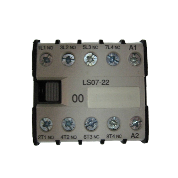 LS-07.22-Stycznik-3kW-2NO+2NZ,-cewka-24V_50Hz-AC-(W10259)-edited.png