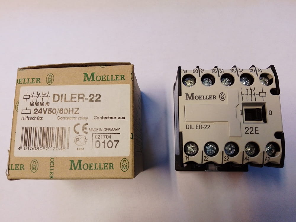 DILER-22 (24V50/60HZ) Stycznik pomocniczy 6A-3A-1,5A 2Z 2R cewka 24V AC (021704) MOELLER